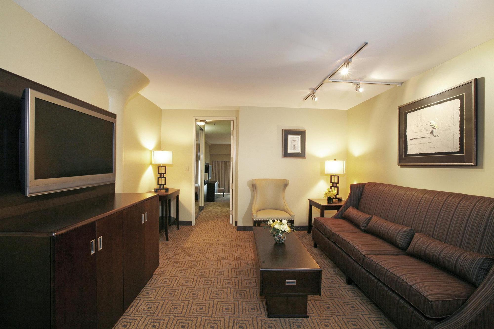 Atheneum Suite Hotel Detroit Dış mekan fotoğraf